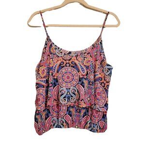 Derek top Size L NWT